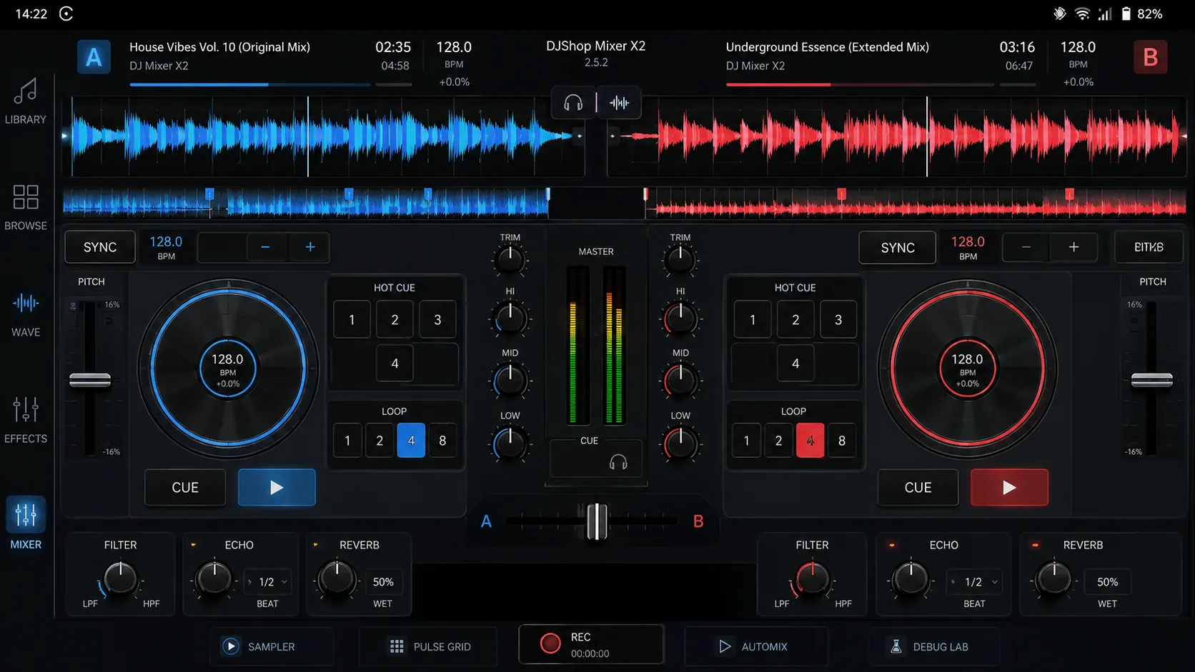 Interfaccia DJShop Mixer X 2 con due deck e mixer